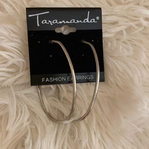 Light weight silver oblong hoop earrings